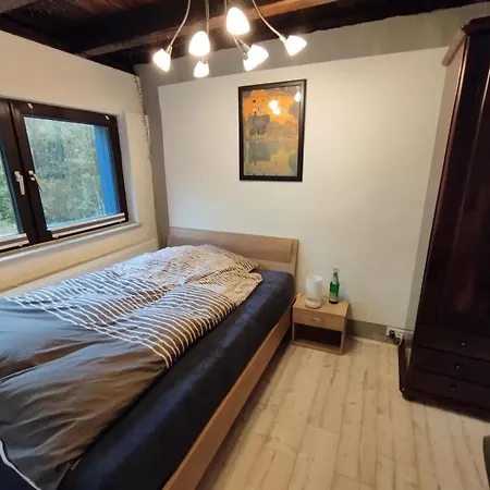 Kleinere Doppelhaushaelfte In Stadtkernnaehe Von 47506 Inklusive Kueche * Neukirchen-Vluyn